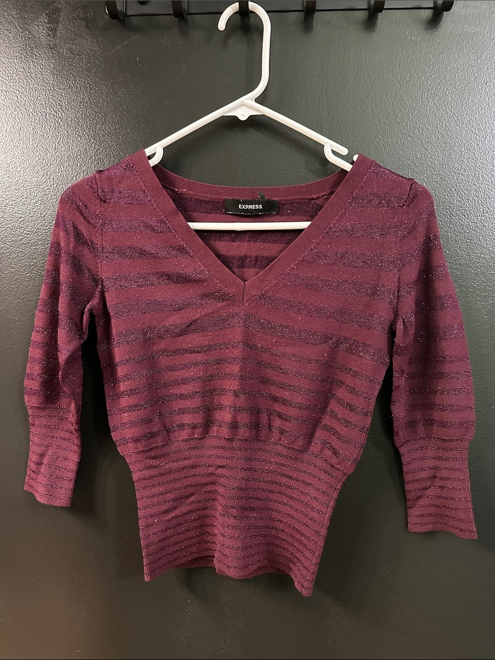 Express Women's Striped V-Neck Knit Top